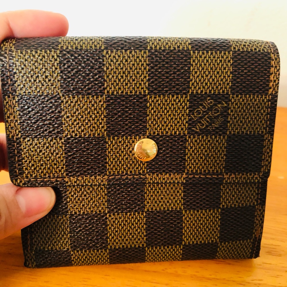 Authentic Louis Vuitton Wallet - Picture 9 of 16
